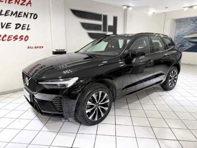 Volvo XC60 2.0 b4 Plus Dark auto Nero usata Viterbo