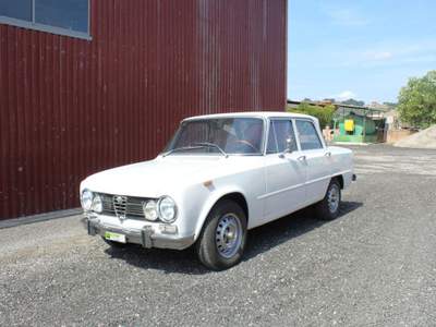 Alfa Romeo Giulia Super 1300 / Restauro Completo / Targa RI Bianco usata Roma