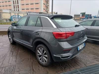 Volkswagen T-Roc 1.0 TSI Style BlueMotion Technology Grigio usata ABBIATEGRASSO