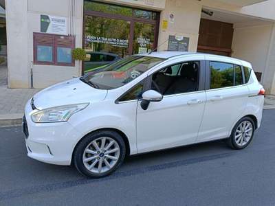 Ford B-Max 1.5 TDCi 75 CV neopatentati Bianco usata Putignano