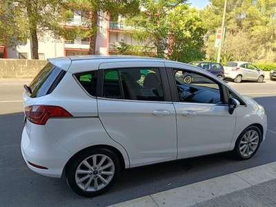 Ford B-Max 1.5 TDCi 75 CV neopatentati Bianco usata Putignano
