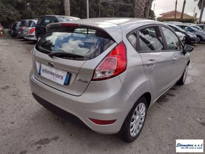 Ford Fiesta  1.5 TDCi 75 CV 5p. Business Argento usata Modica