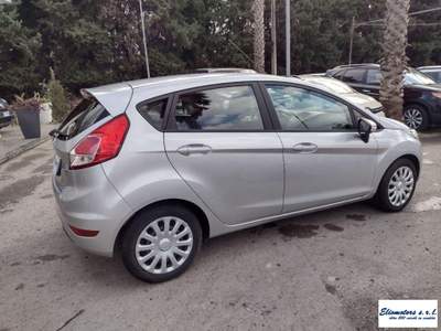 Ford Fiesta  1.5 TDCi 75 CV 5p. Business Argento usata Modica