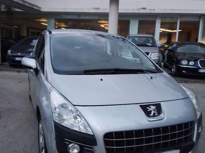 Peugeot 3008 2.0 HDi 150CV FAP Business Argento usata Modica