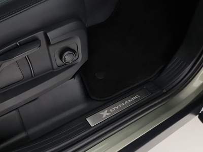 Land Rover Defender 110 3.0D I6 250 CV AWD Auto X-Dynamic S Verde usata Reggio nell'Emilia