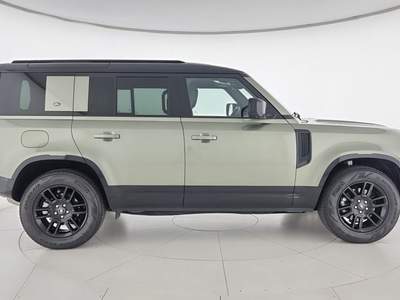 Land Rover Defender 110 3.0D I6 250 CV AWD Auto X-Dynamic S Verde usata Reggio nell'Emilia