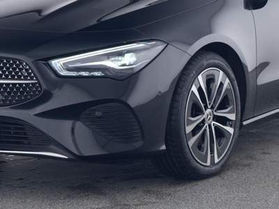 Mercedes-Benz CLA Aut. SB Progressive Line Advanced Plus Mild hibrid Nero usata Magenta