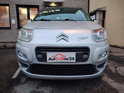 Citroen C3 Picasso 1.4 VTi 95 Attraction Ideal NEOPATENTATI Argento usata Bareggio