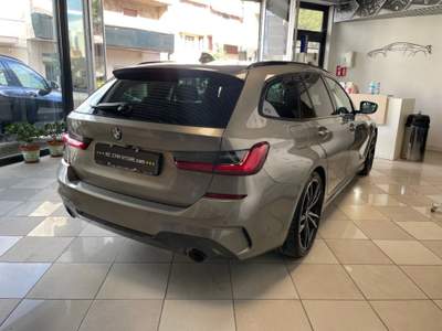 BMW Serie 3 320d d 48V Touring Msport *TETTO Grigio usata Mesagne