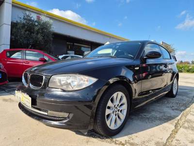 BMW Serie 1 118d d cat 3 porte Futura DPF Nero usata Savigliano