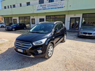 Ford Kuga 2.0 TDCI 120 CV S&S 2WD Business Nero usata Pesaro