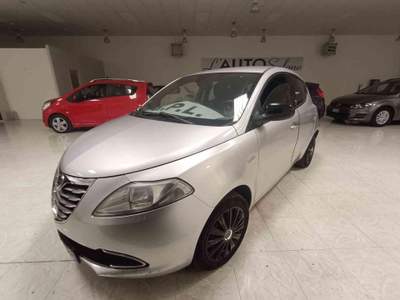 Lancia Ypsilon 1.2 69 CV 5 porte GPL Ecochic Platinum Argento usata Mondolfo