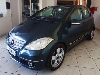 Mercedes-Benz Classe A AVANTGARDE CDI  Neopatentati Verde usata Mondolfo
