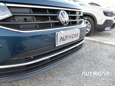 Volkswagen Tiguan Tiguan 2.0 TDI 150CV SCR DSG Life Blu/Azzurro usata Carsoli