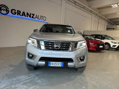 Nissan Navara 2.3 dCi 190 CV 4WD Double Cab N-Connecta Argento usata Valledoria