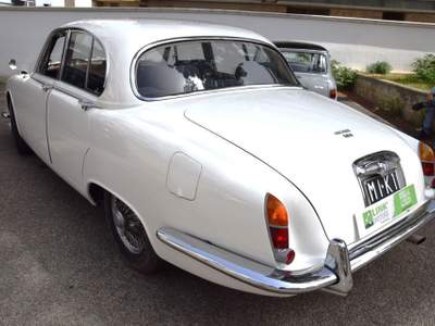 Jaguar S-Type S-TYPE 3.8 6 CILINDRI Bianco usata Putignano
