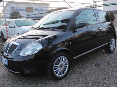 Lancia Ypsilon 1.4 Oro Nero usata Moriago della Battaglia