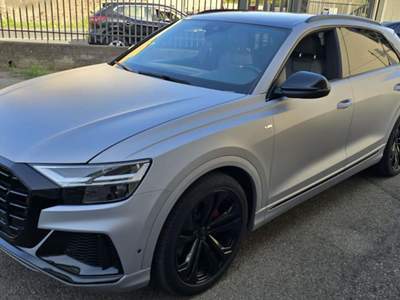 Audi Q8 50T 3.0 TDI S - LINE PLUS+ Grigio usata Mascali