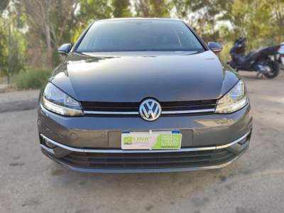 Volkswagen Golf 1.6 TDI 115CV DSG 5p. Business BlueMotion Technolo Grigio usata Agrigento