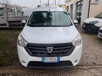 Dacia Dokker 1.5 dCi 8V 90CV Start&Stop Serie Speciale Family Bianco usata Ferrara