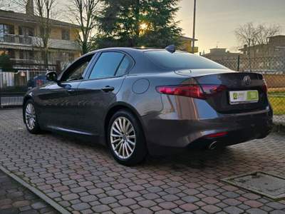 Alfa Romeo Giulia 2.2 Turbodiesel 180 CV Business Sport E6b Grigio usata Cava Manara