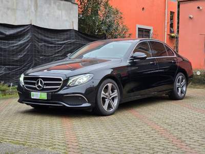 Mercedes-Benz Classe E d 160 CV 9G-TRONIC Business Sport Nero usata Cava Manara