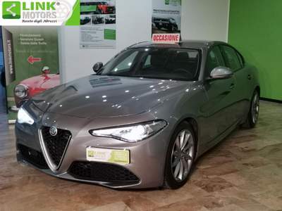 Alfa Romeo Giulia 2.2 Turbodiesel 180 CV AT8 Super Grigio usata Roseto degli Abruzzi