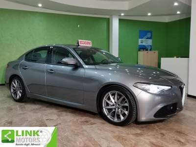 Alfa Romeo Giulia 2.2 Turbodiesel 180 CV AT8 Super Grigio usata Roseto degli Abruzzi