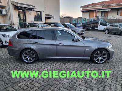 BMW Serie 3 318d d 2.0 143CV cat Touring Attiva Nero usata Solbiate Olona