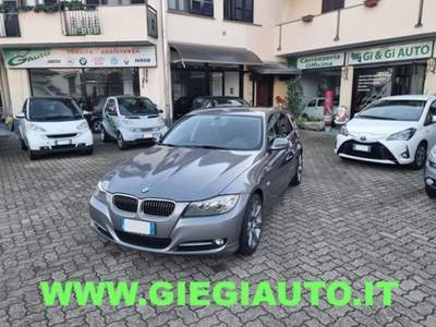 BMW Serie 3 318d d 2.0 143CV cat Touring Attiva Nero usata Solbiate Olona
