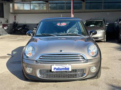 MINI Cooper 1.6 Cooper D 112 CV OK NEOPATENTATI Oro usata Qualiano