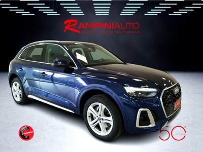 Audi Q5 40 IBRIDO/TDI 204 CV quattro S tronic S line Blu/Azzurro usata Gubbio