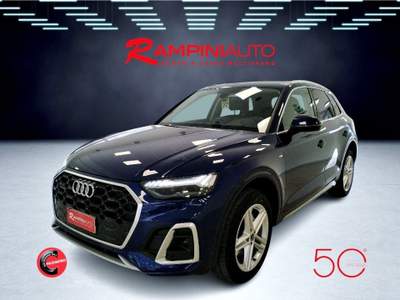 Audi Q5 40 IBRIDO/TDI 204 CV quattro S tronic S line Blu/Azzurro usata Gubbio