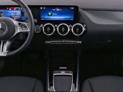 Mercedes-Benz GLA Automatic Progressive Advanced usata Dormelletto