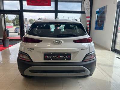 Hyundai Kona 1.0 T-GDI XTech OK NEOPATENTATI Bianco usata Perugia