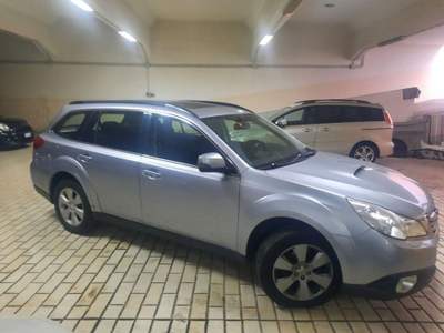 Subaru Outback  Argento usata Torino
