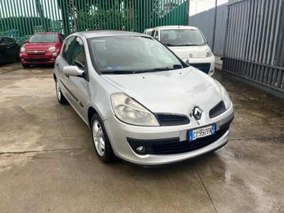 Renault Clio clio 1.5 gasolio Grigio usata Giugliano in Campania