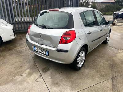 Renault Clio clio 1.5 gasolio Grigio usata Giugliano in Campania