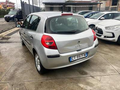 Renault Clio clio 1.5 gasolio Grigio usata Giugliano in Campania