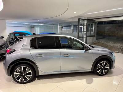 Peugeot 208 PureTech 130 Stop&Start EAT8 5 porte GT Grigio usata Sant'Antonio Abate