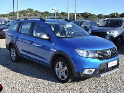 Dacia Logan MCV Stepway 1.5 dCi 8V 90CV Start&Stop Blu/Azzurro usata Olbia