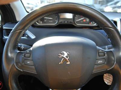 Peugeot 2008 1° serie BlueHDi 100 Active Grigio usata Olbia