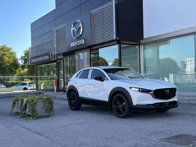 Mazda CX-30 2.5 140cv e-Skyactiv-G M Hybrid 2WD Homura MT Bianco usata Padova