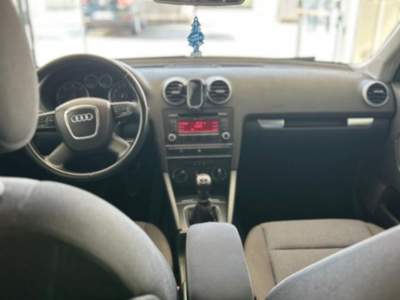 Audi A3 SPB 1.6 TDI 90 CV CR F.AP Attraction Nero usata ROSARNO