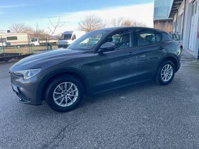 Alfa Romeo Stelvio 2.2 Turbodiesel 160 CV AT8 RWD PELLE TOTALE Grigio usata Pederobba