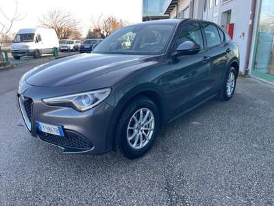 Alfa Romeo Stelvio 2.2 Turbodiesel 160 CV AT8 RWD PELLE TOTALE Grigio usata Pederobba