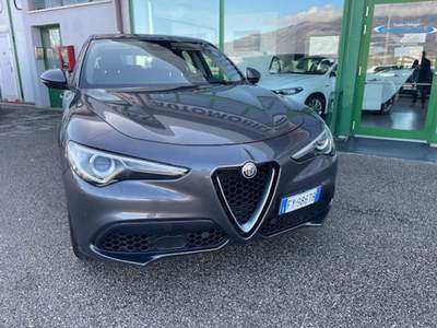 Alfa Romeo Stelvio 2.2 Turbodiesel 160 CV AT8 RWD PELLE TOTALE Grigio usata Pederobba