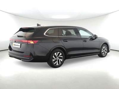Volkswagen Passat 2.0 TDI DSG BUSINESS MASSAGGIO ACC Nero usata Rosignano Marittimo