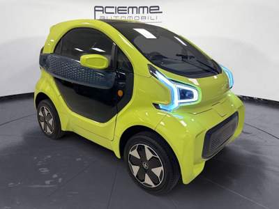 XEV Yoyo Easy Giallo usata Rovigo