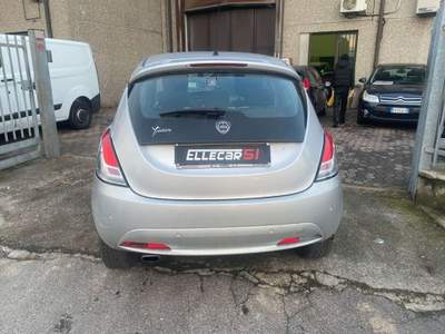 Lancia Ypsilon 1.2 8v Platinum 69cv E6 neopatentati ok Argento usata Bollate